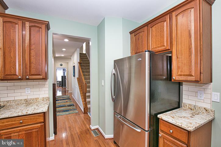 FRANKLIN KNOLL - Residential