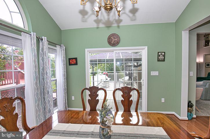 FRANKLIN KNOLL - Residential