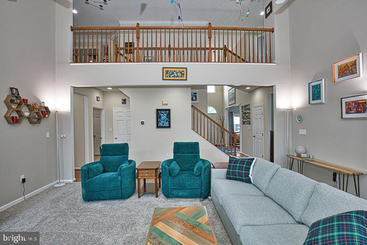 FRANKLIN KNOLL - Residential