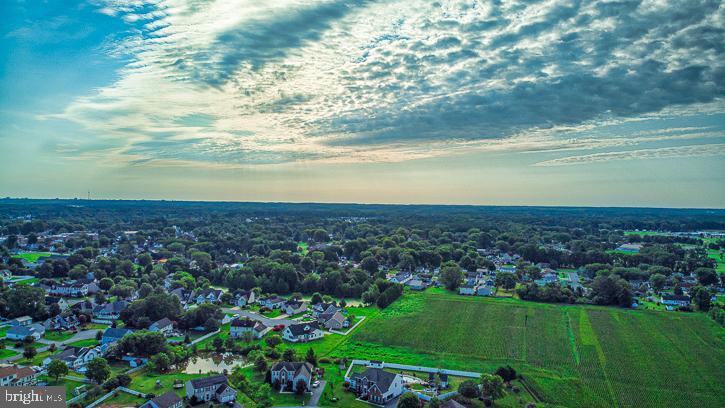 FRANKLIN KNOLL - Residential