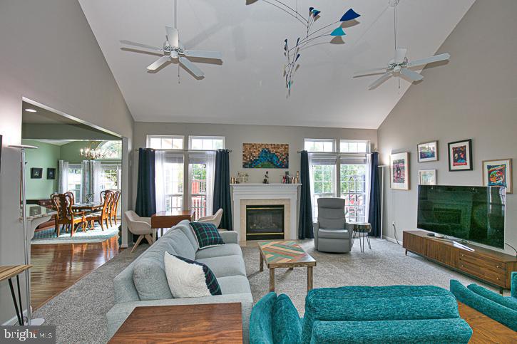 FRANKLIN KNOLL - Residential