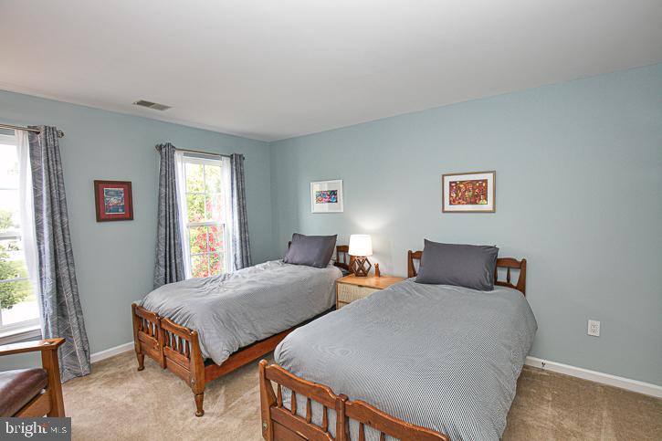 FRANKLIN KNOLL - Residential