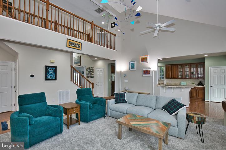 FRANKLIN KNOLL - Residential