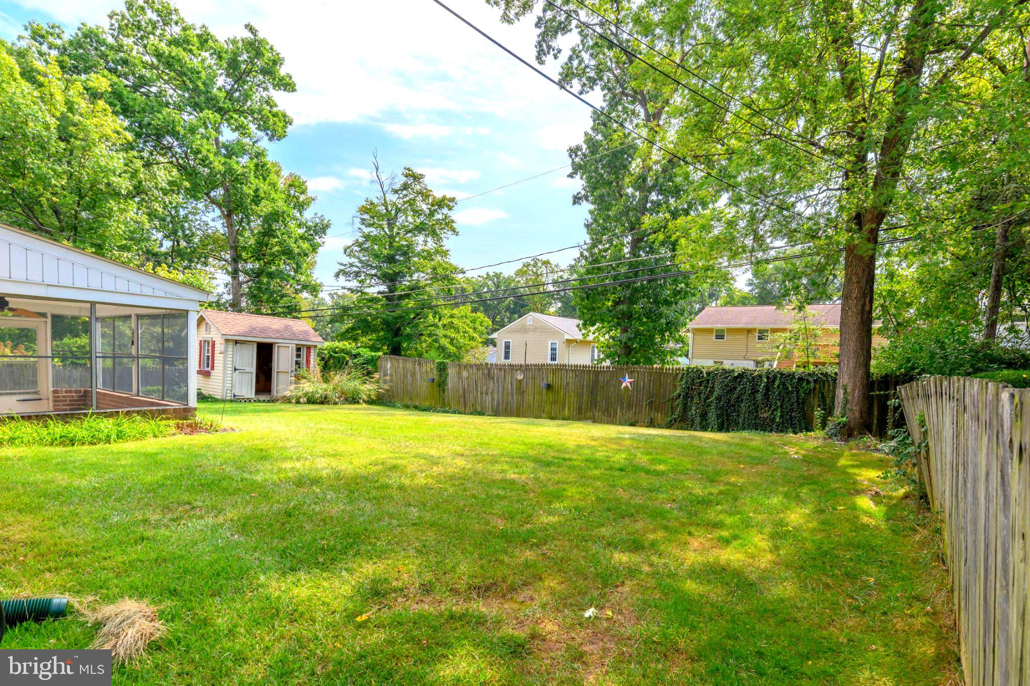17 WENDSLOW ROAD