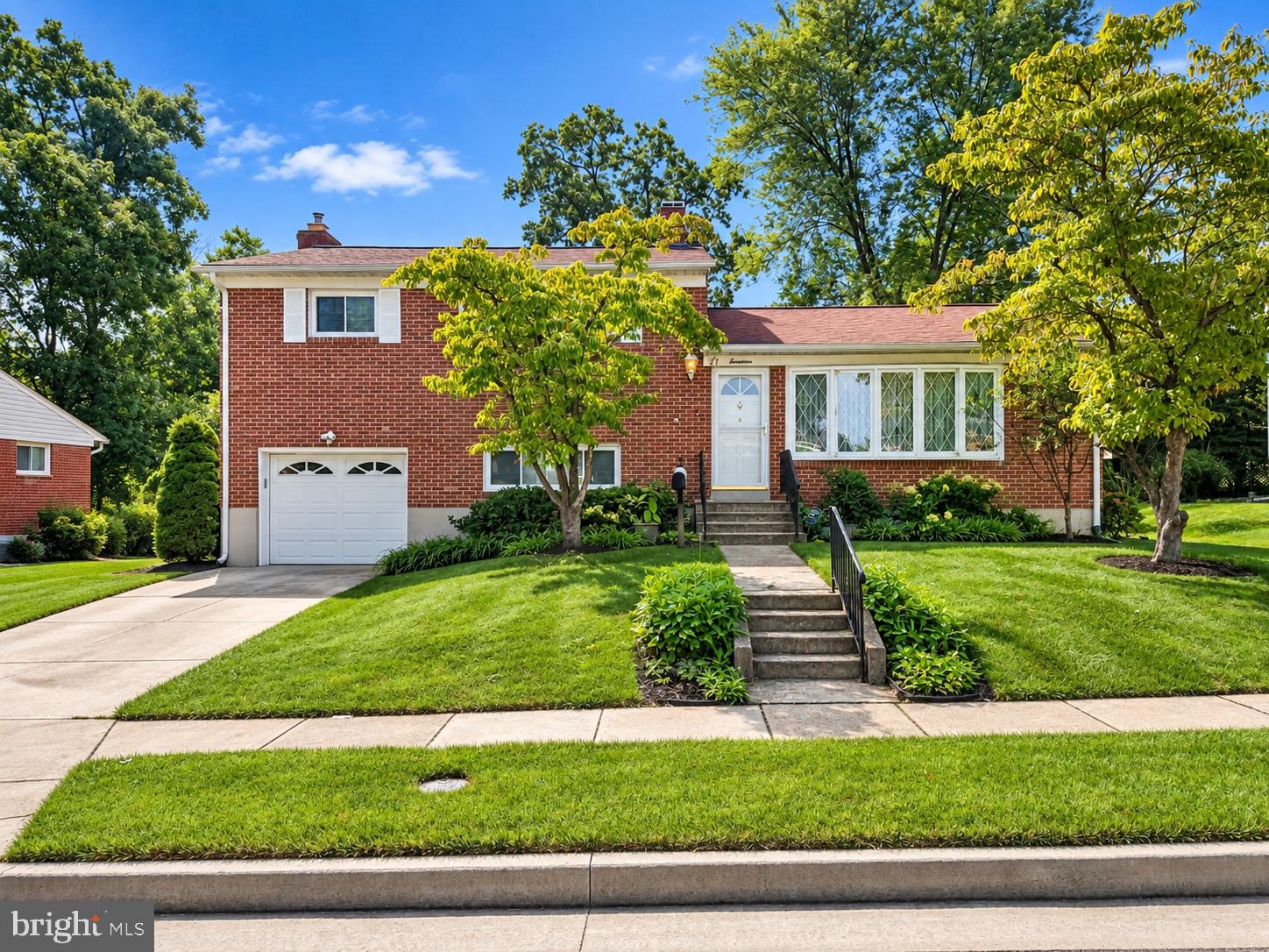 17 WENDSLOW ROAD
