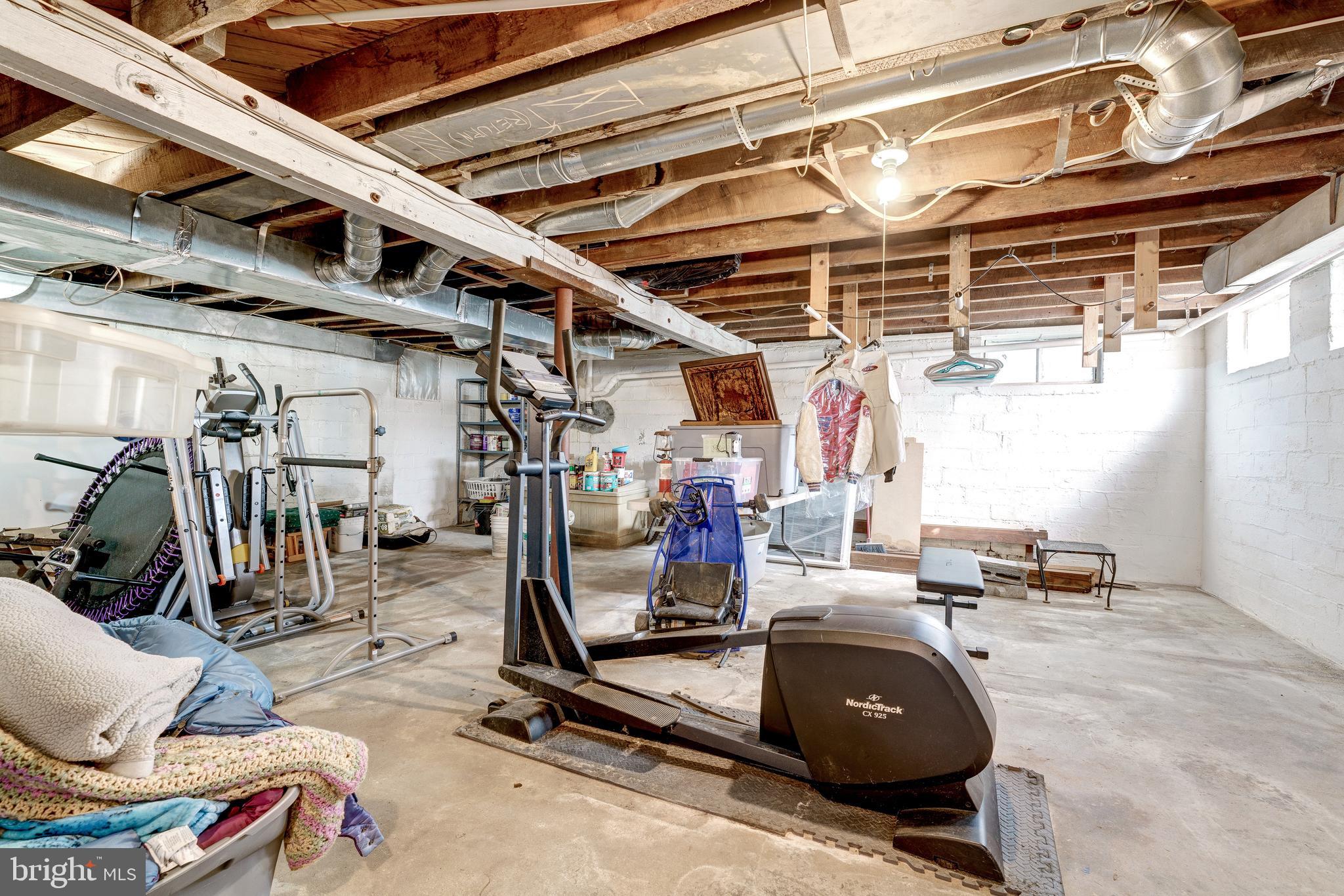 KINGSTOWNE - Residential