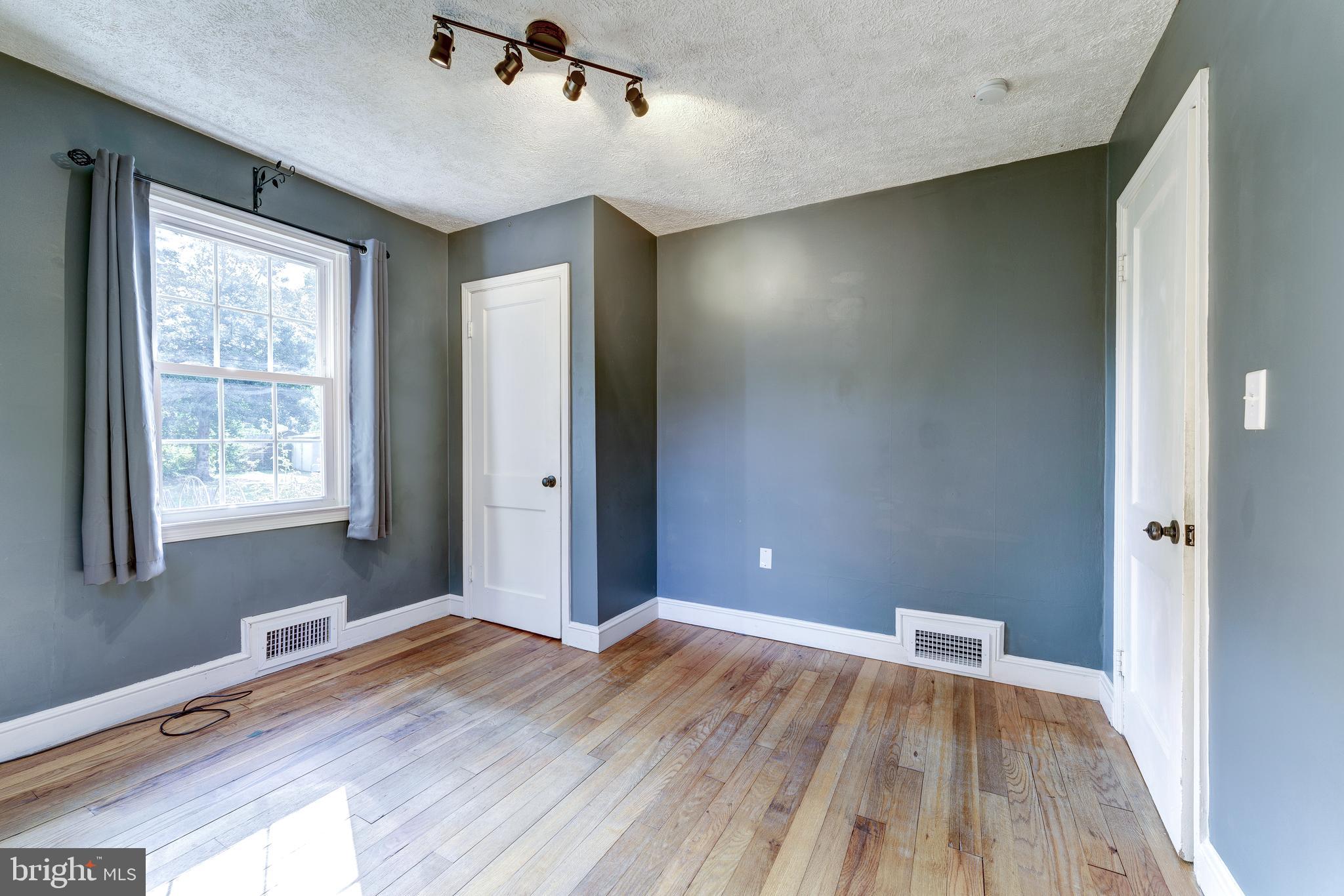 KINGSTOWNE - Residential