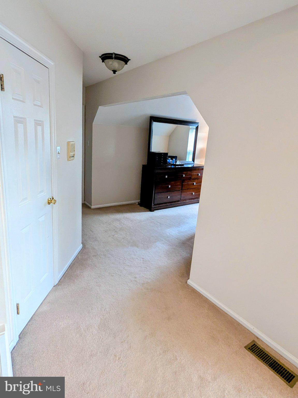 TALL PINES - Residential