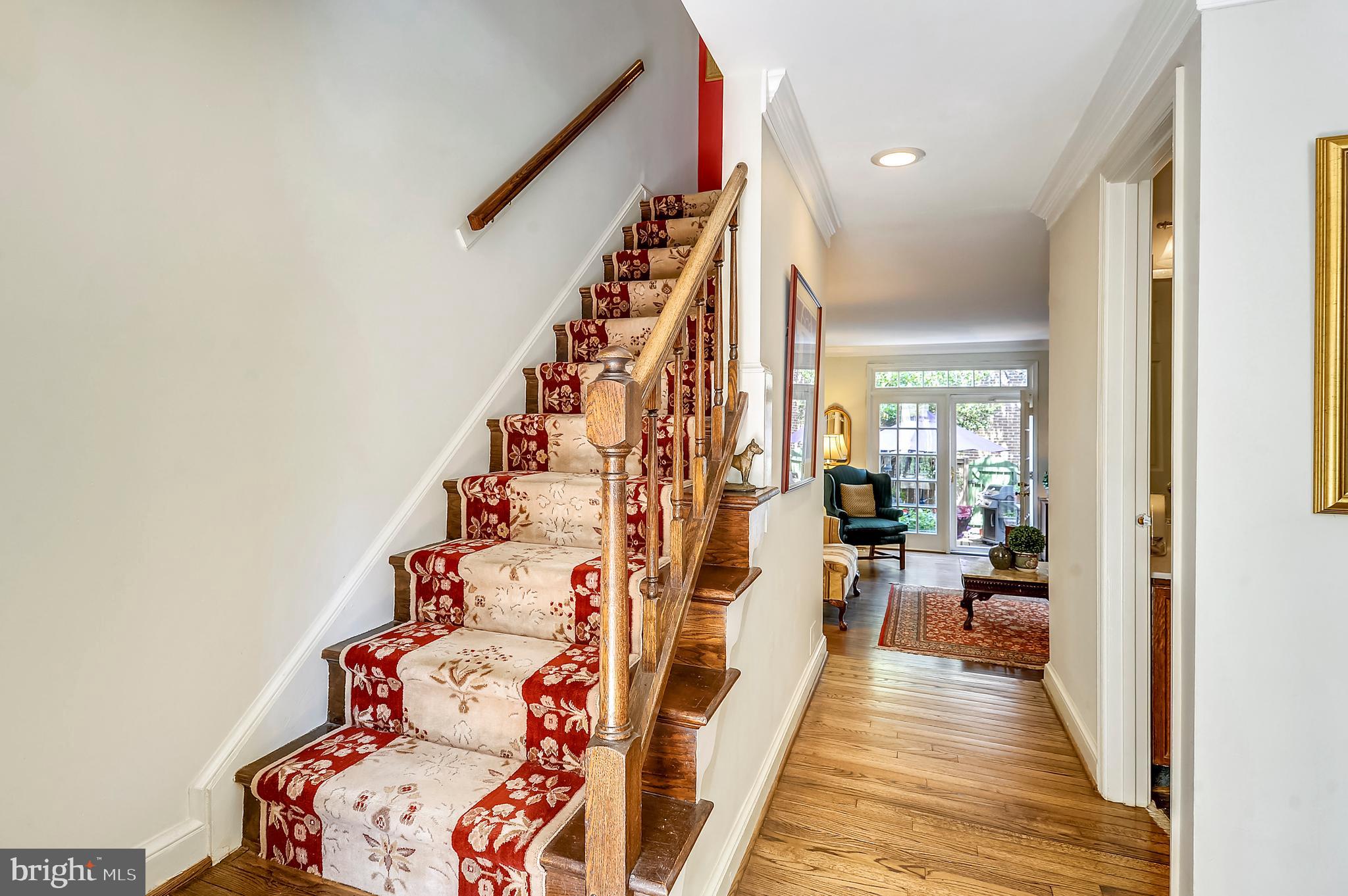 VIRGINIA VILLAGE - Residential