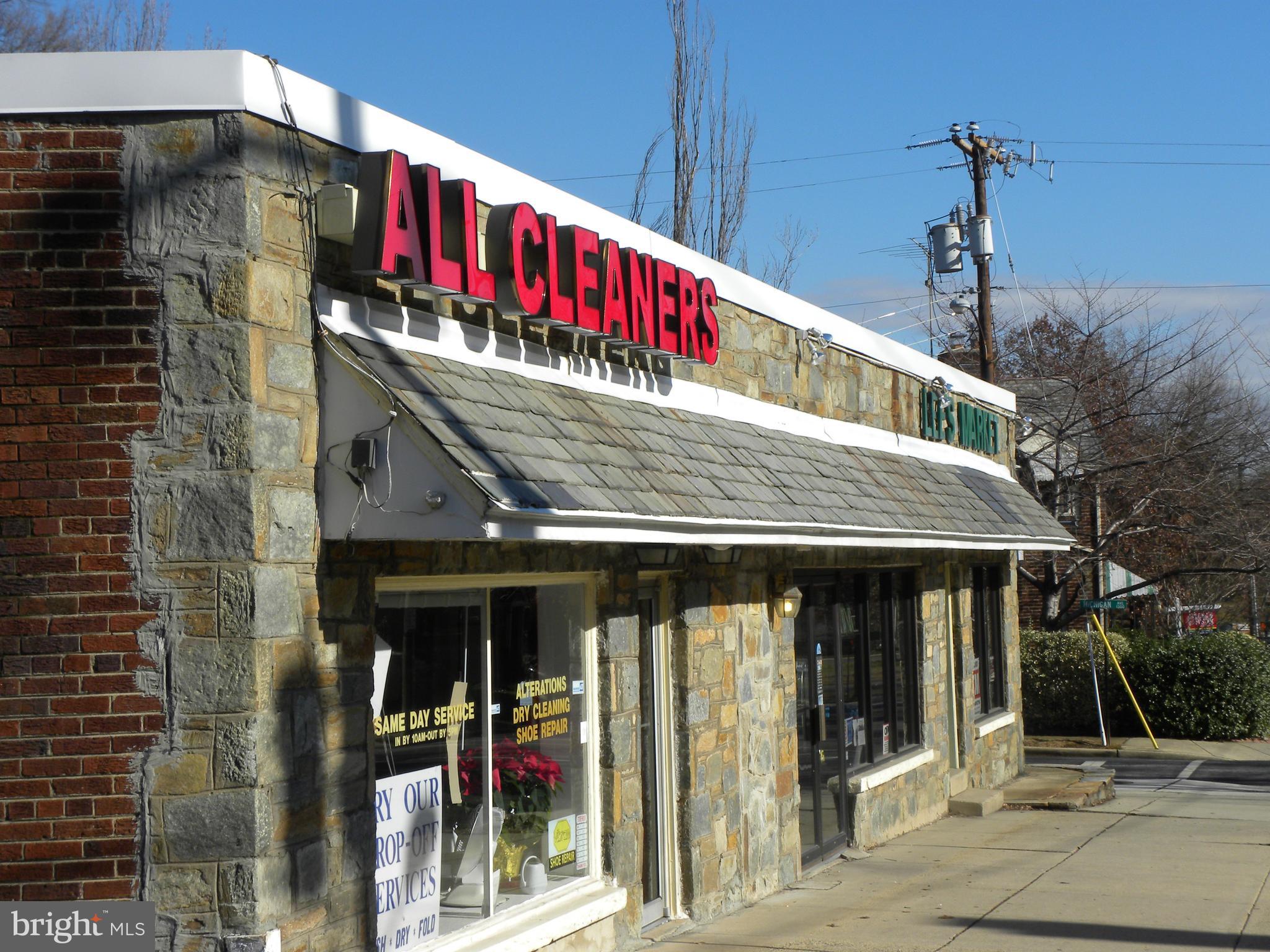 VIRGINIA VILLAGE - Residential
