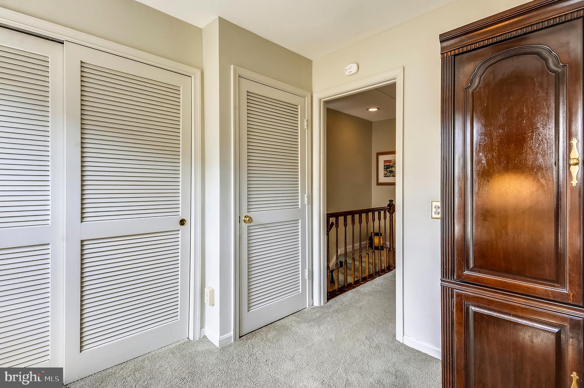 VIRGINIA VILLAGE - Residential