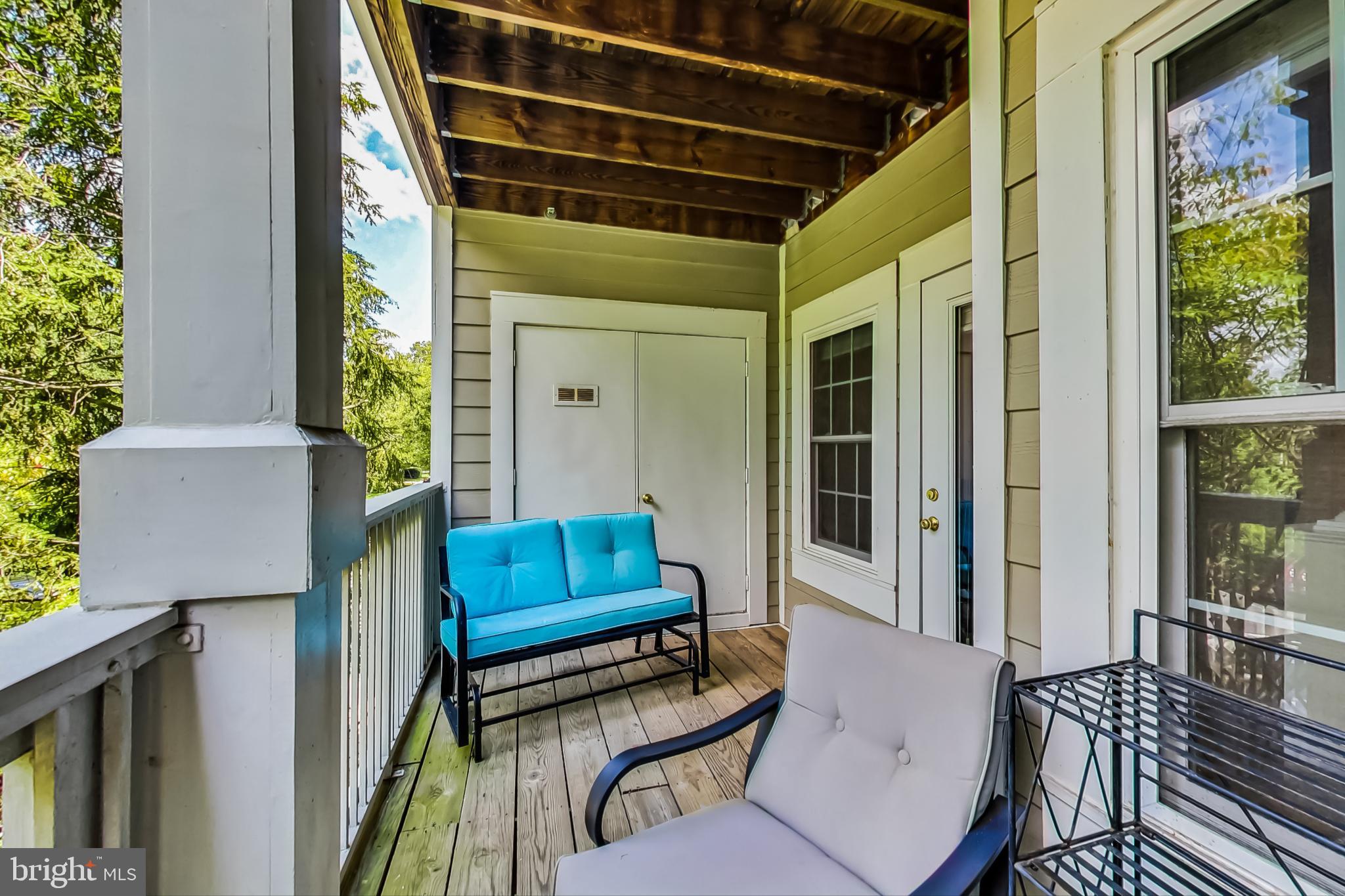 EDGEWATER AT TOWN CENTER - Residential