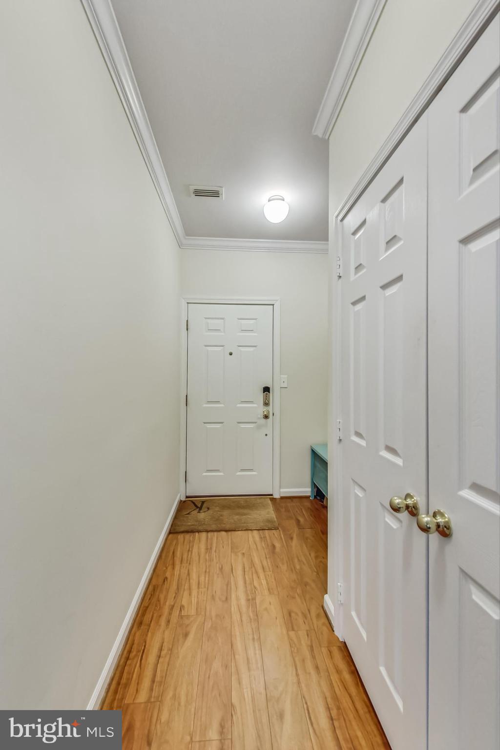 EDGEWATER AT TOWN CENTER - Residential