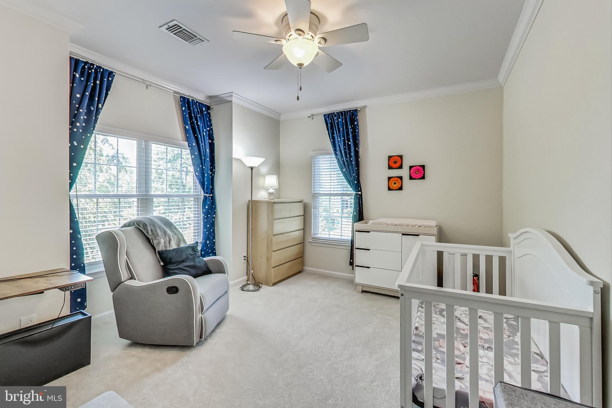 EDGEWATER AT TOWN CENTER - Residential