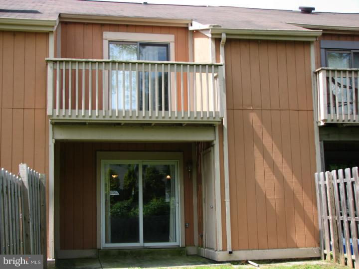 PERKIOMEN WOODS - Residential Lease