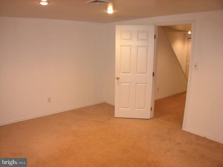 PERKIOMEN WOODS - Residential Lease