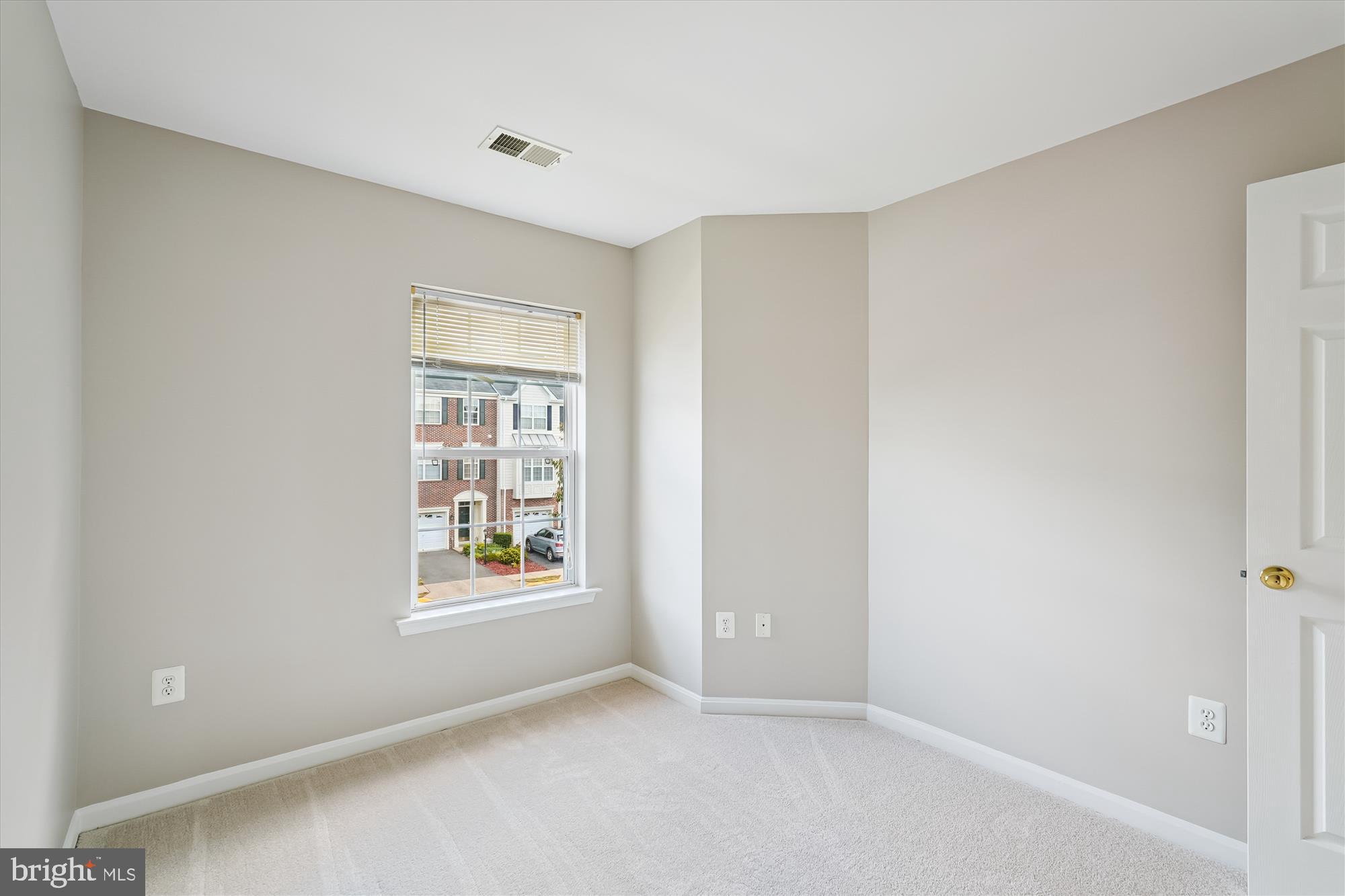 POTOMAC STATION - Residential