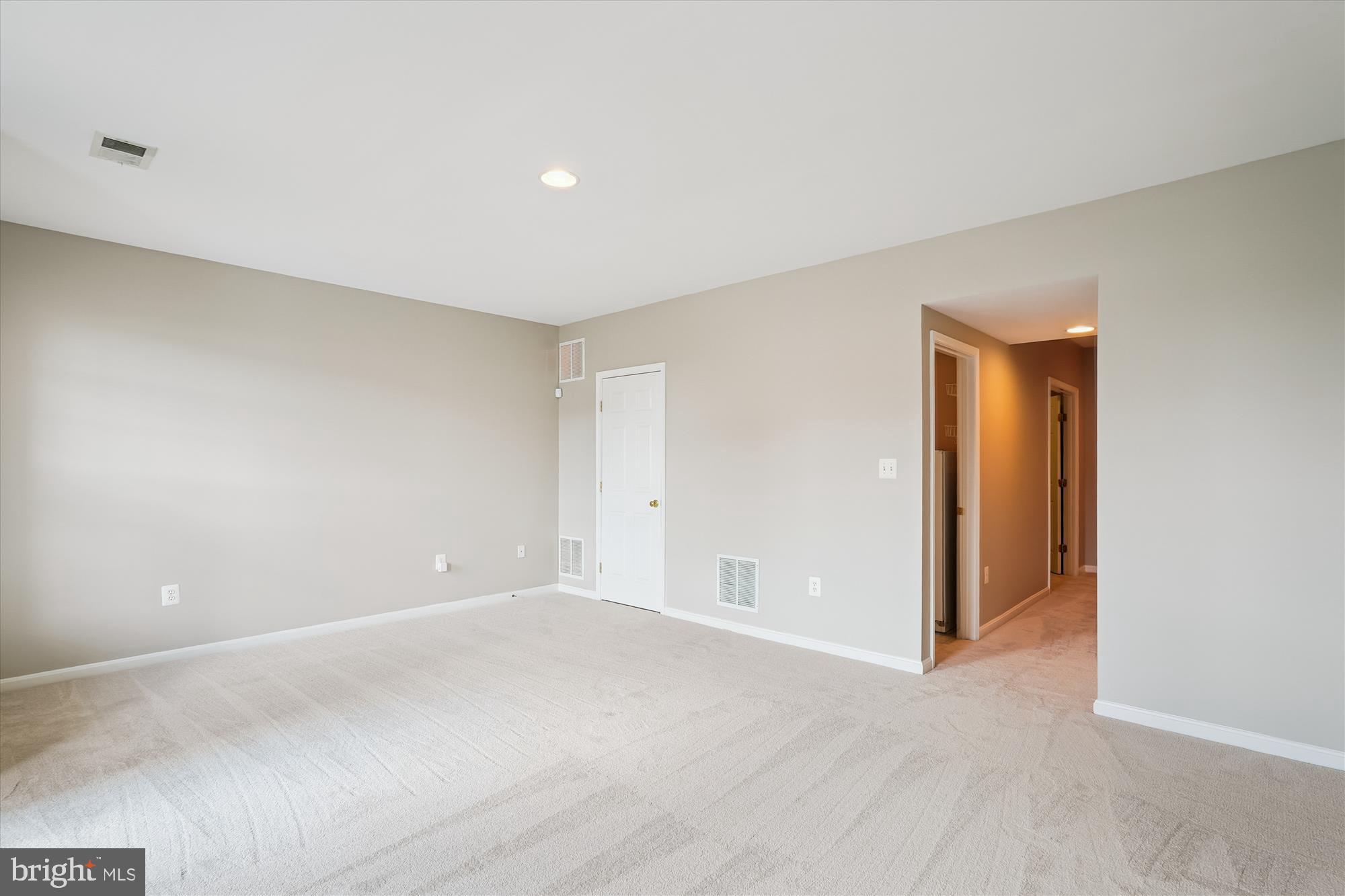 POTOMAC STATION - Residential