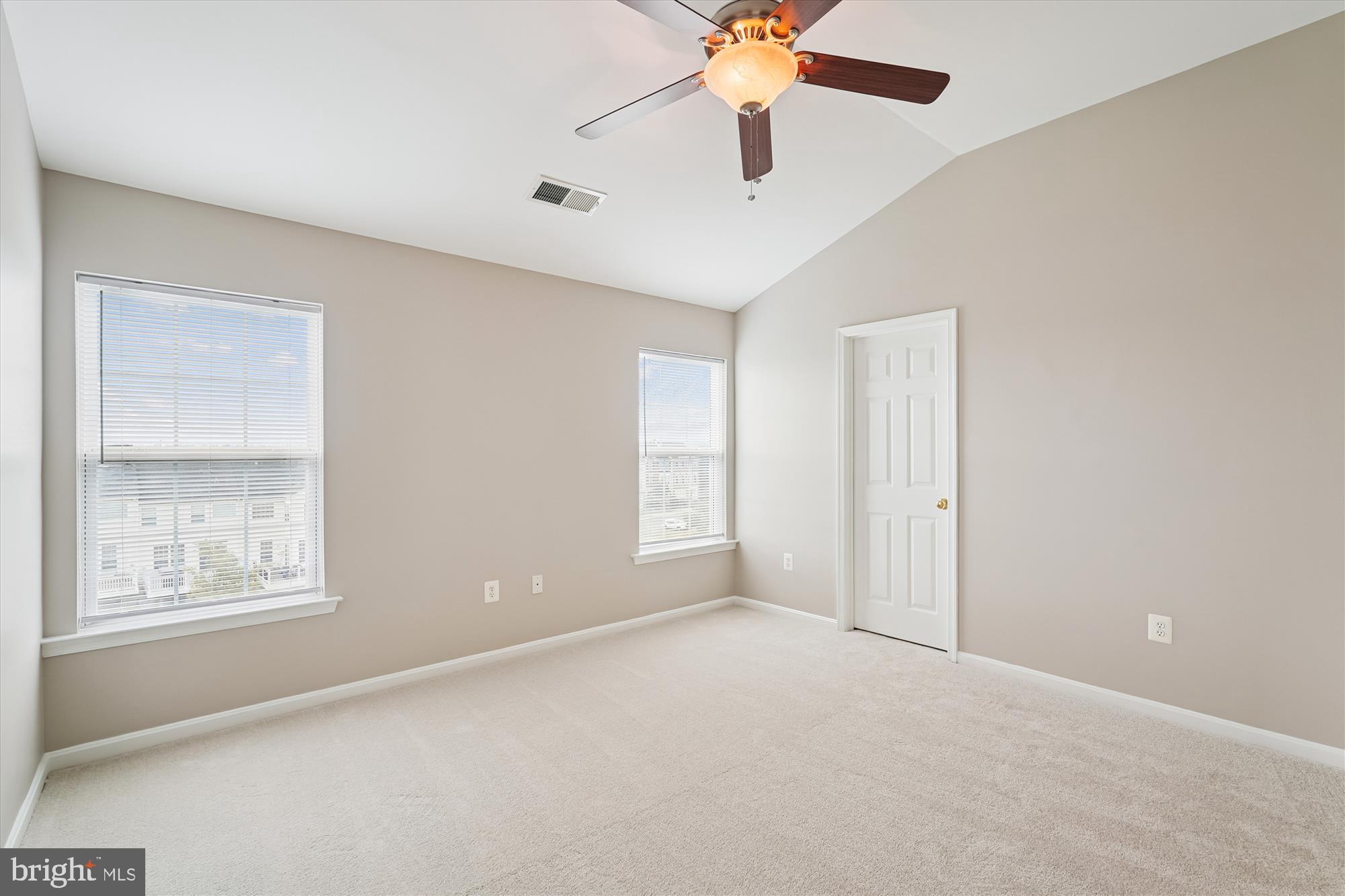 POTOMAC STATION - Residential