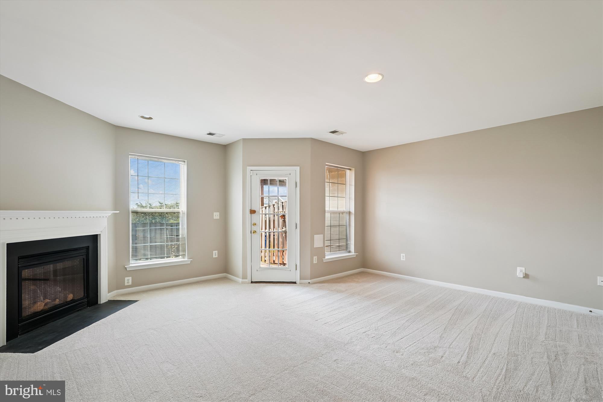 POTOMAC STATION - Residential