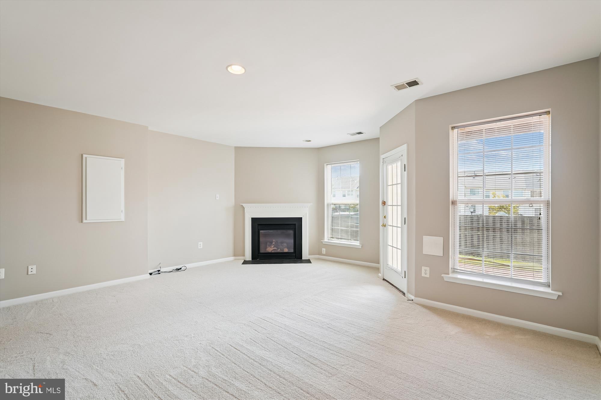 POTOMAC STATION - Residential