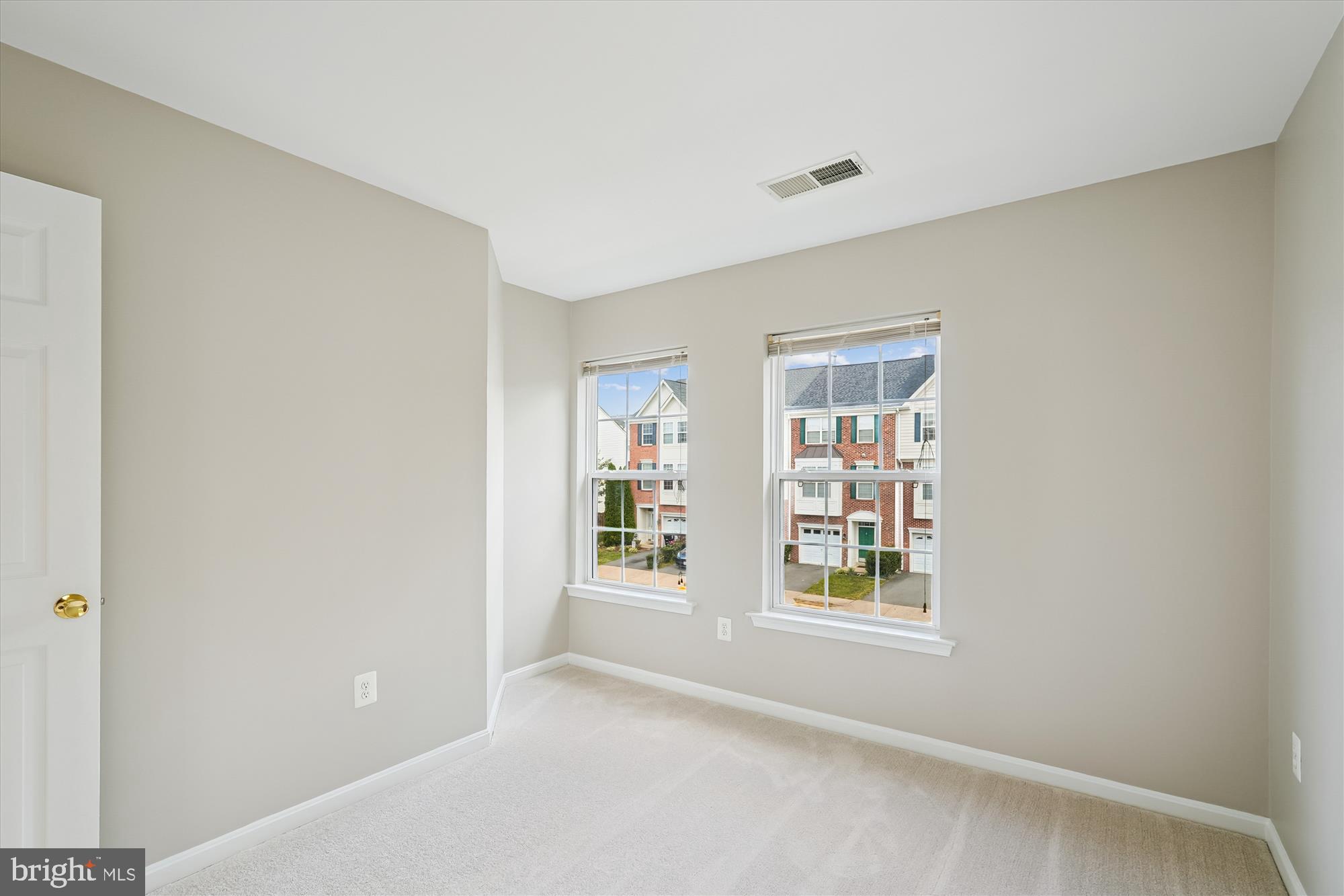 POTOMAC STATION - Residential