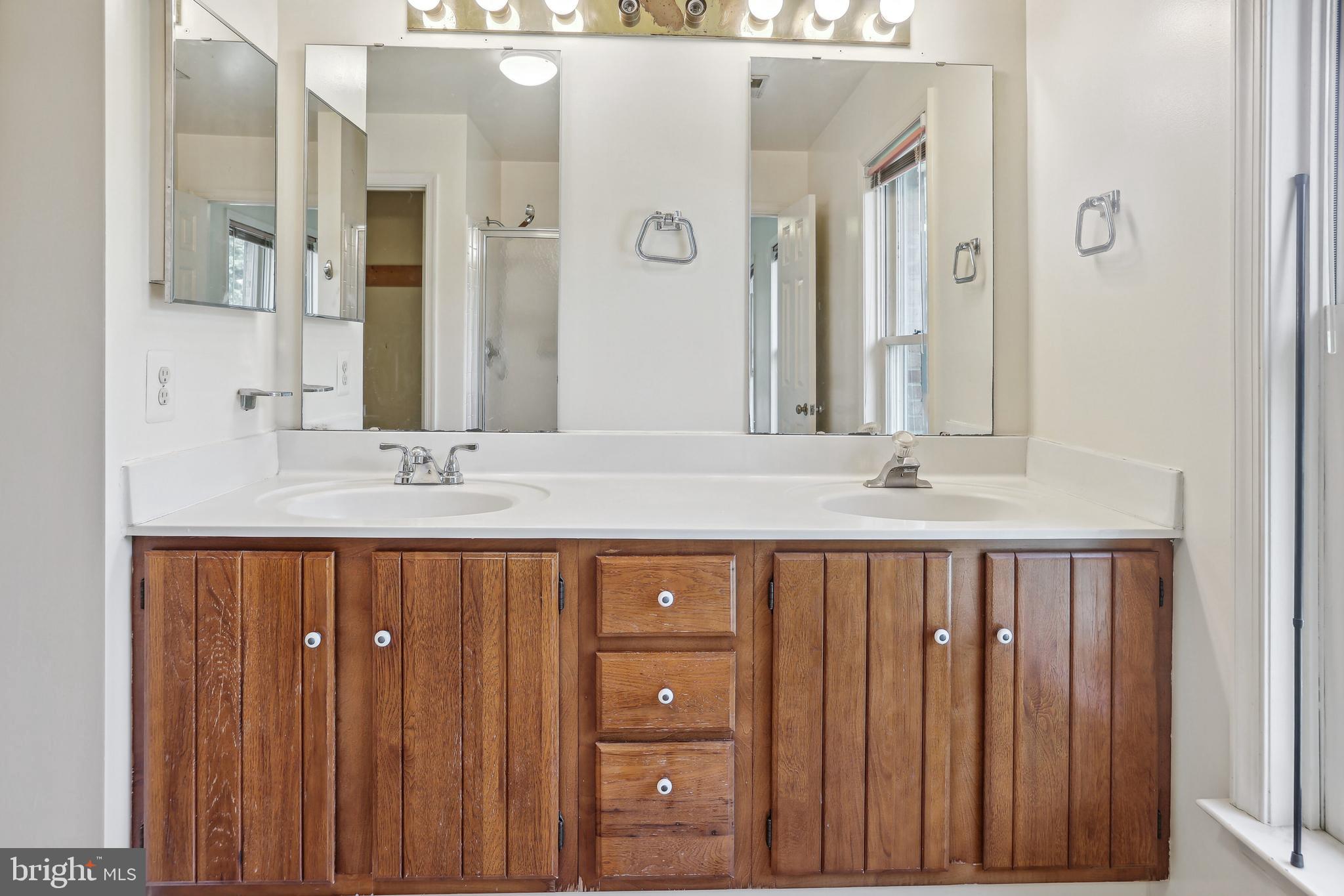 BRADDOCK FOREST - Residential Lease