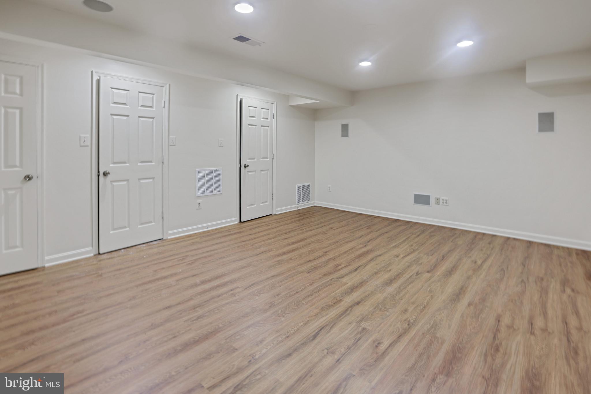 BRADDOCK FOREST - Residential Lease