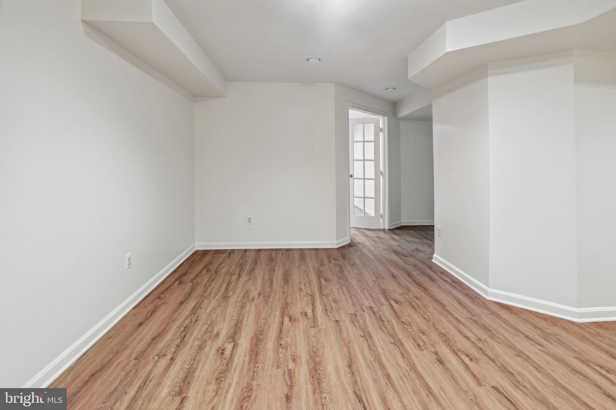 BRADDOCK FOREST - Residential Lease