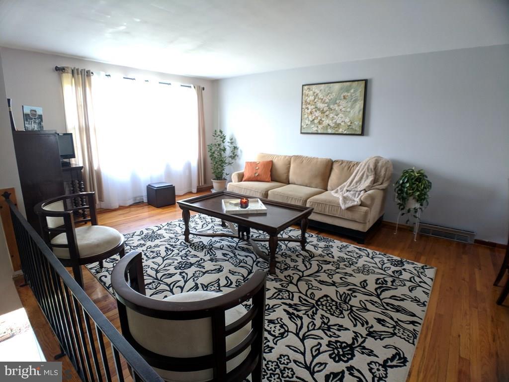 THE MEADOWS - Residential