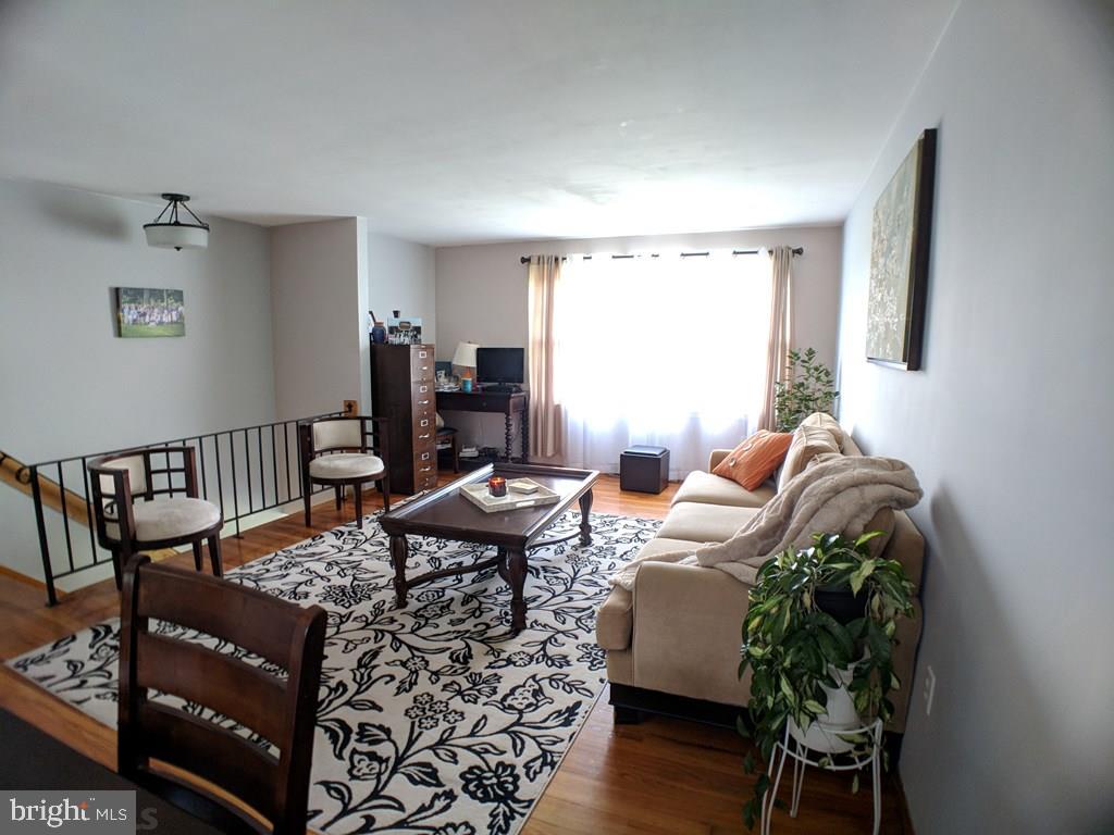 THE MEADOWS - Residential