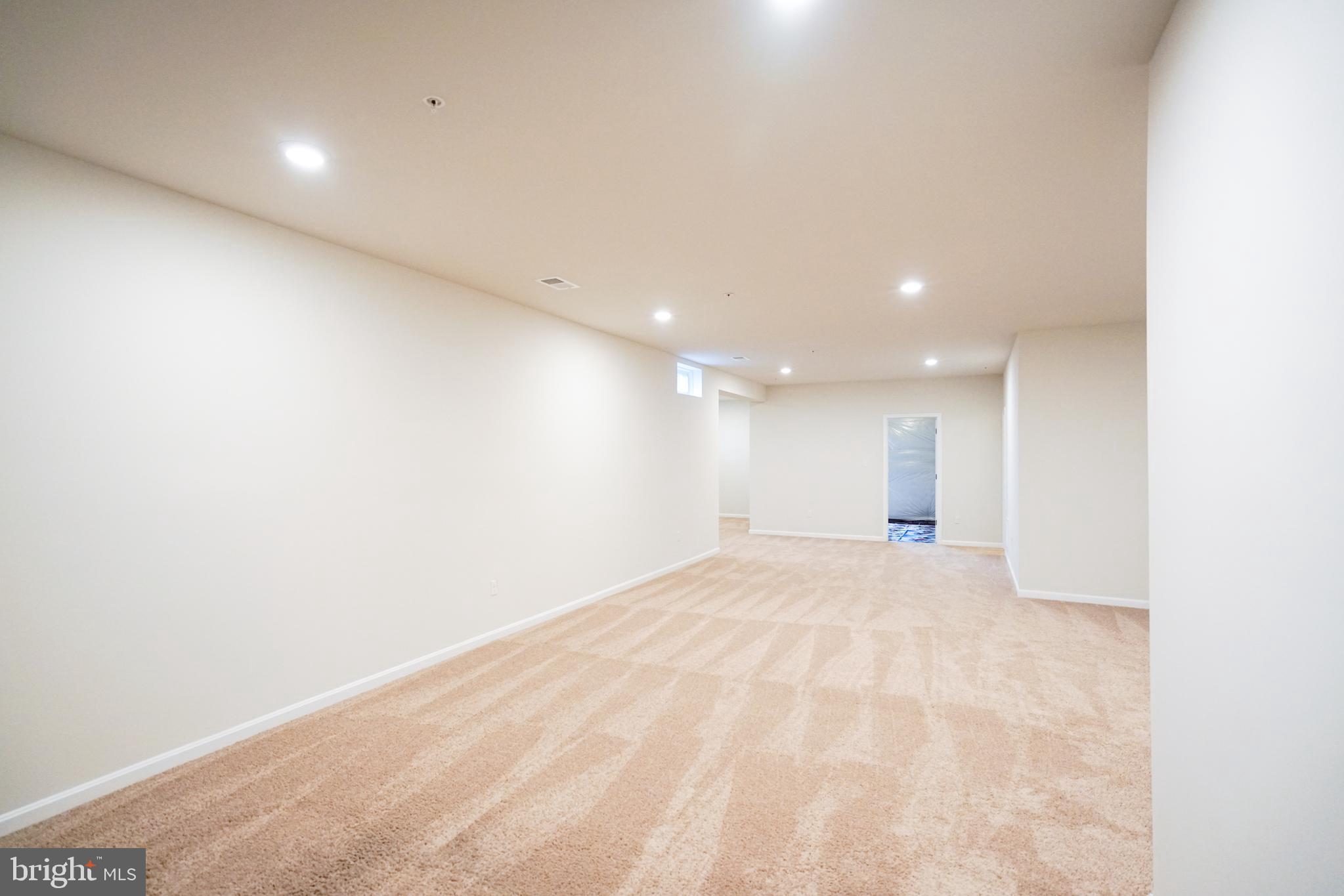 BROAD CREEK HOLLOW - Residential