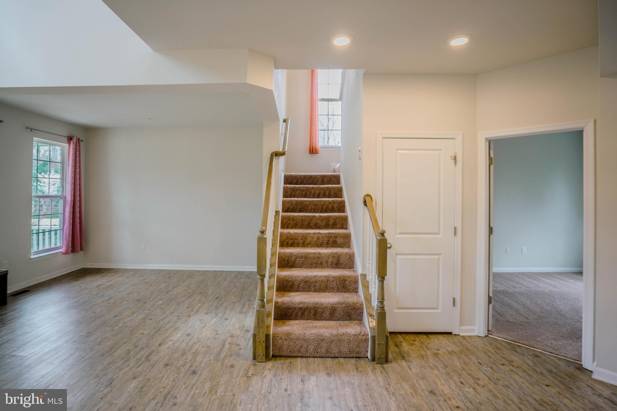 BROAD CREEK HOLLOW - Residential