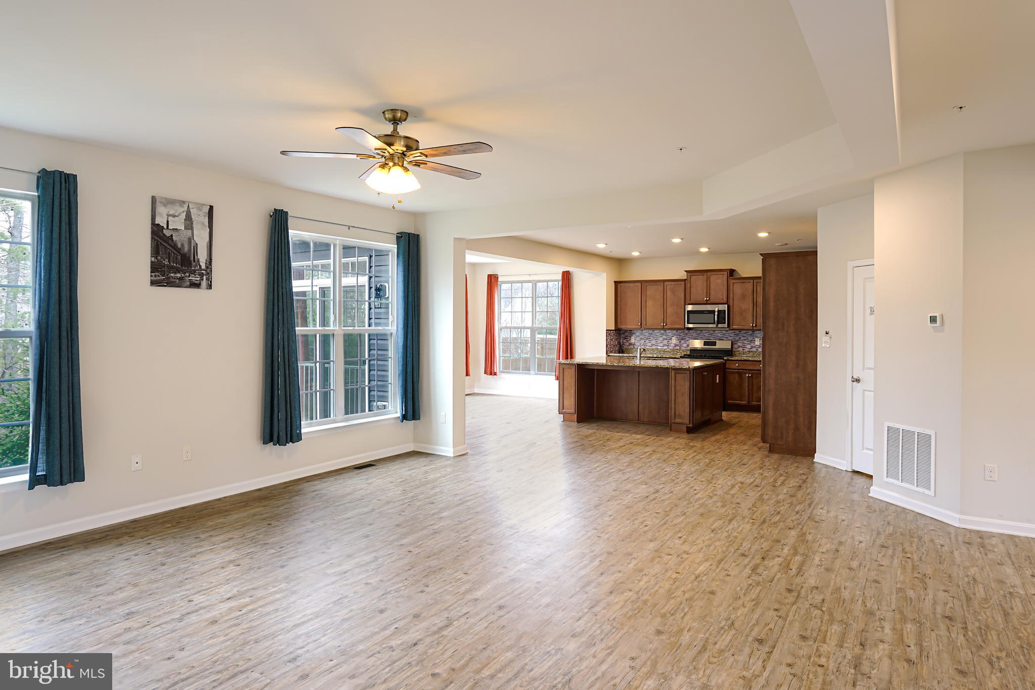 BROAD CREEK HOLLOW - Residential