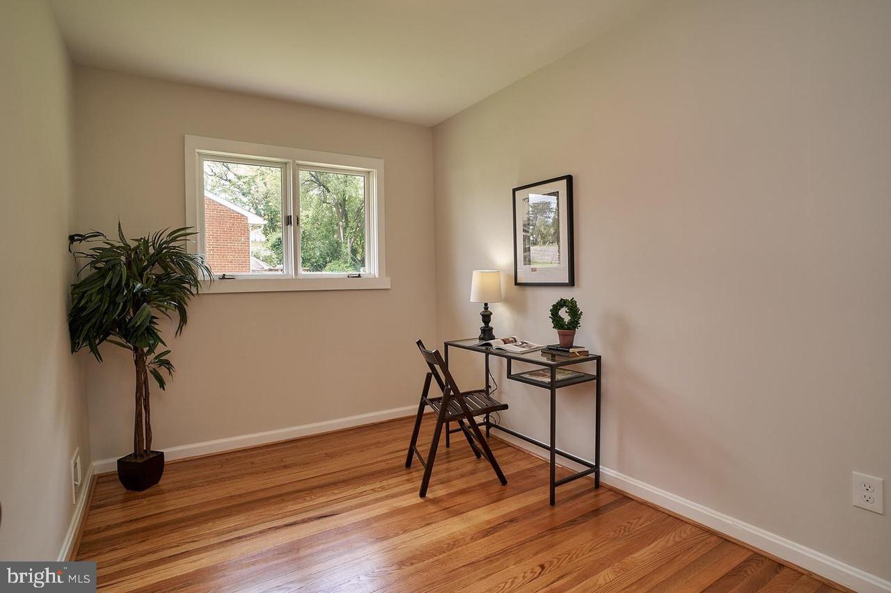 BARCROFT HILLS - Residential Lease