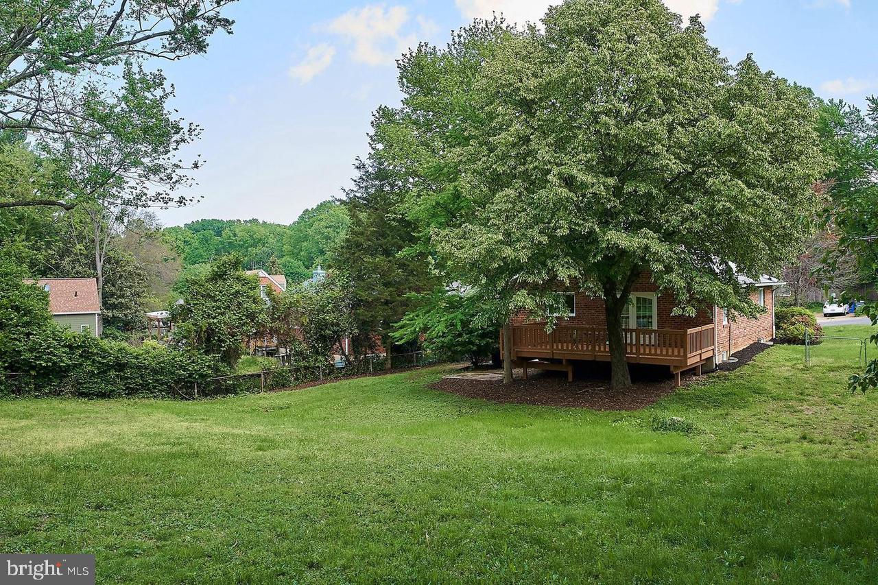 BARCROFT HILLS - Residential Lease