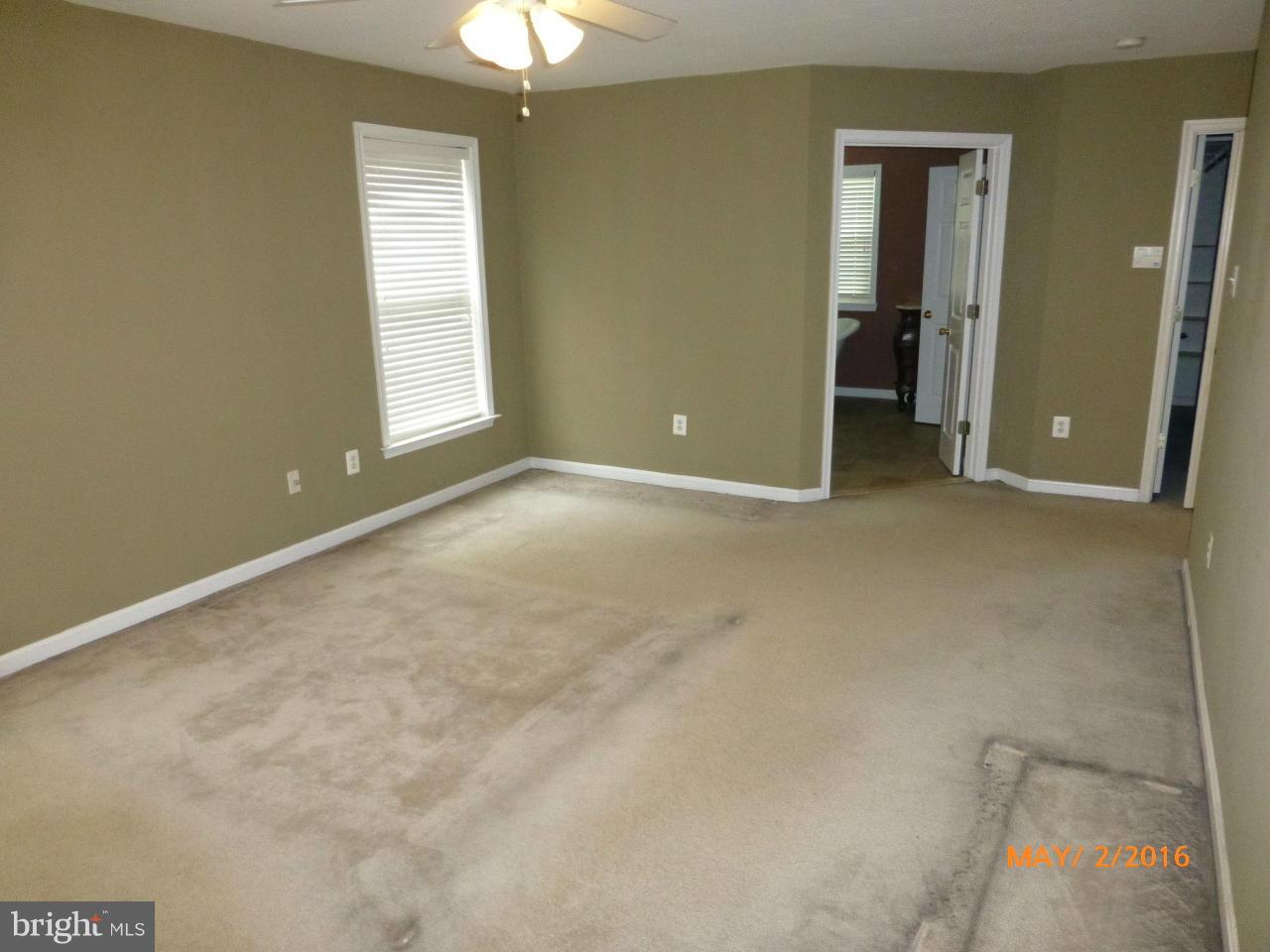 HOLLIFIELD - Residential