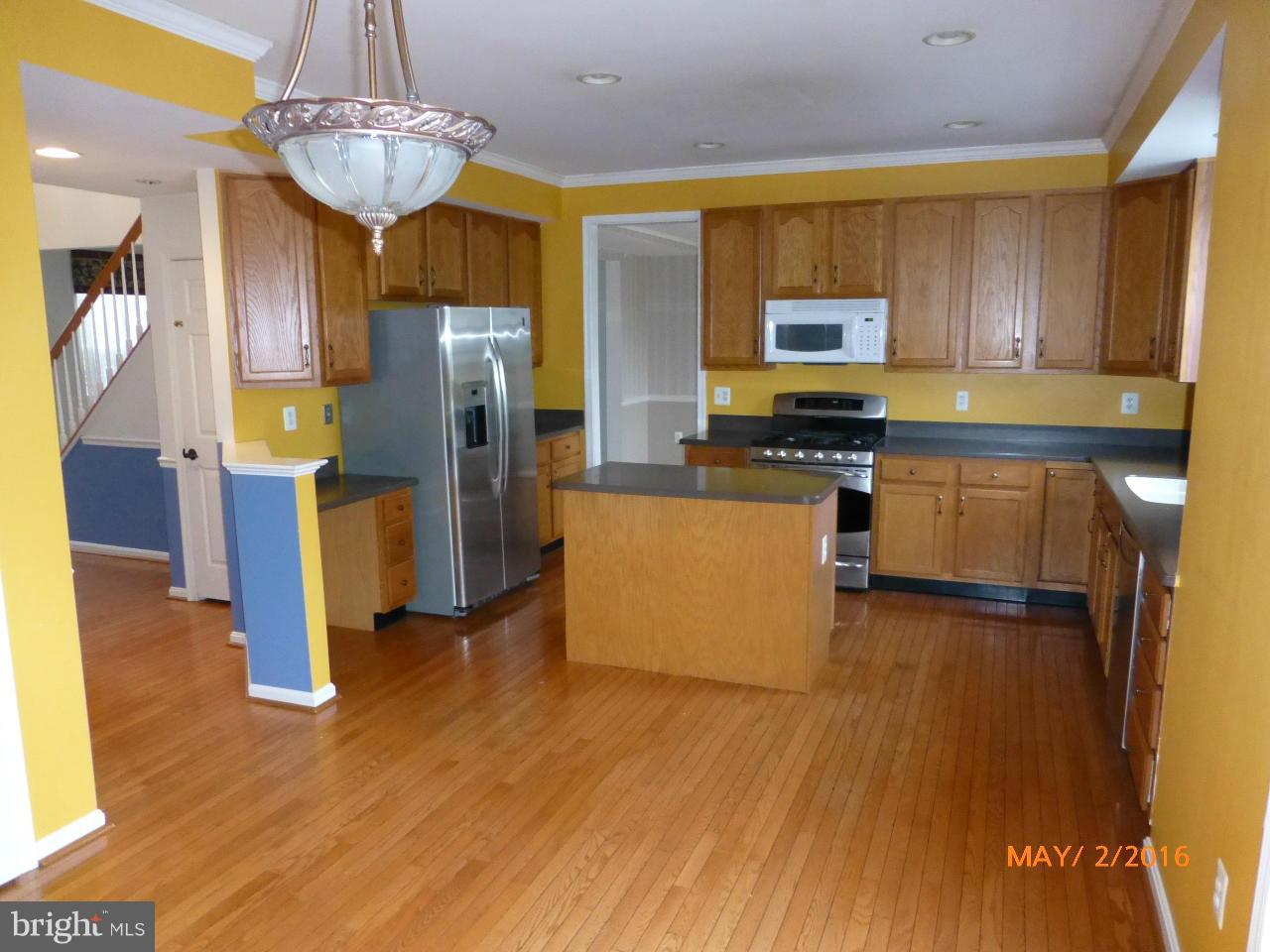 HOLLIFIELD - Residential