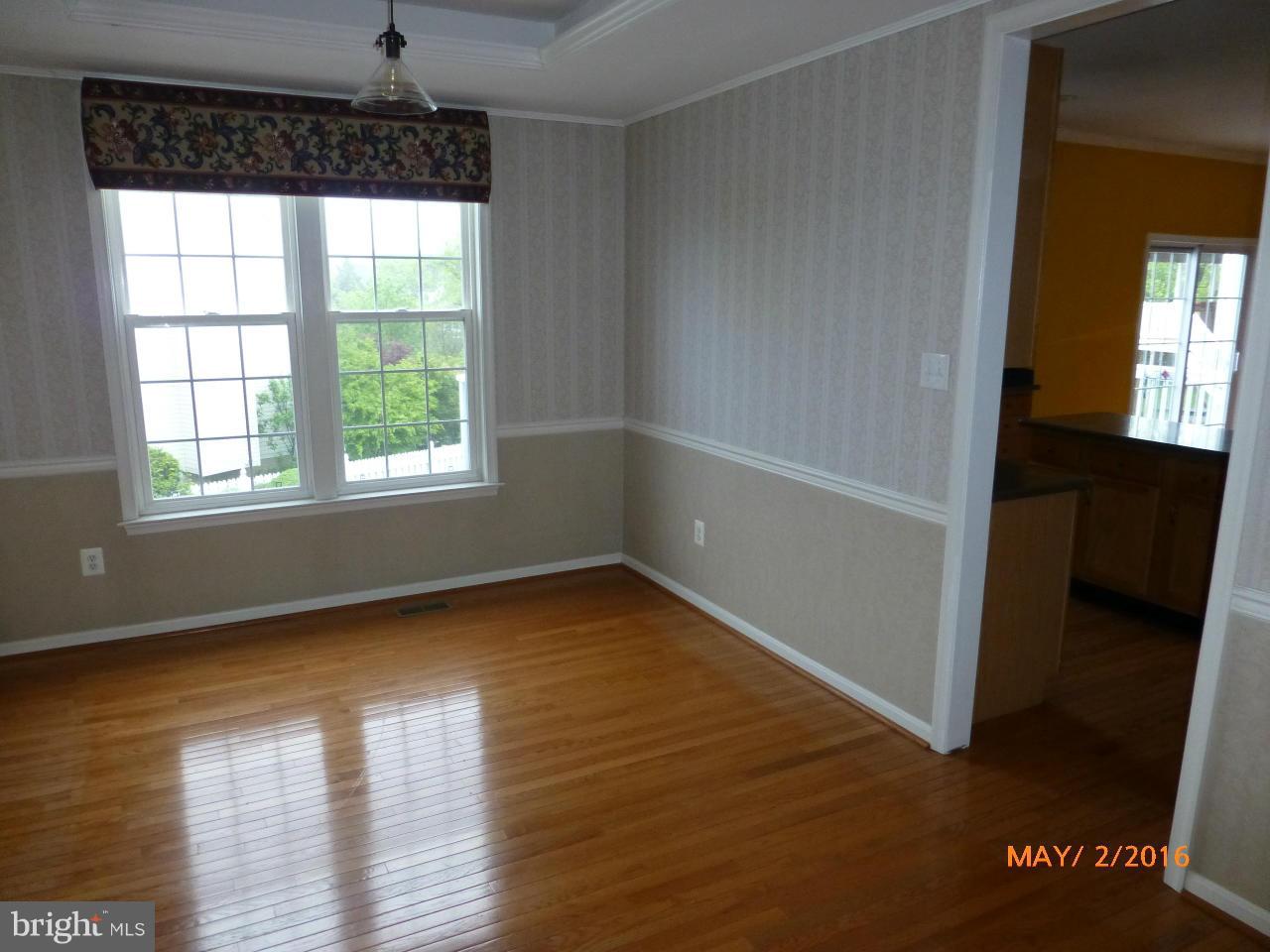 HOLLIFIELD - Residential