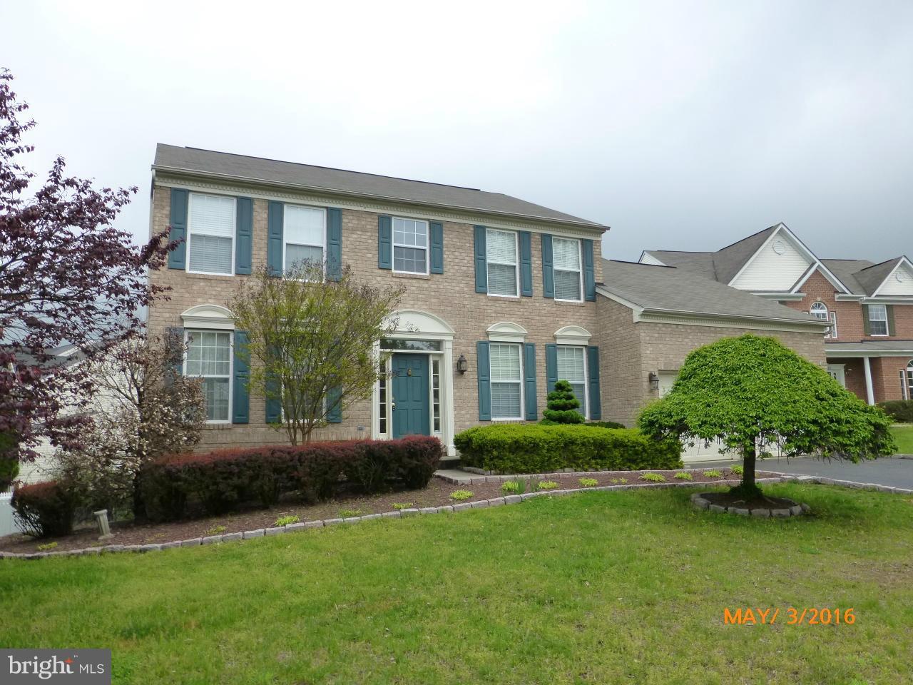 HOLLIFIELD - Residential