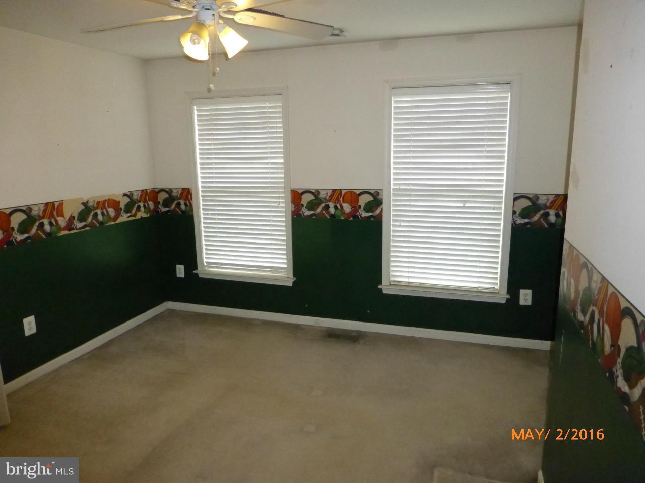 HOLLIFIELD - Residential