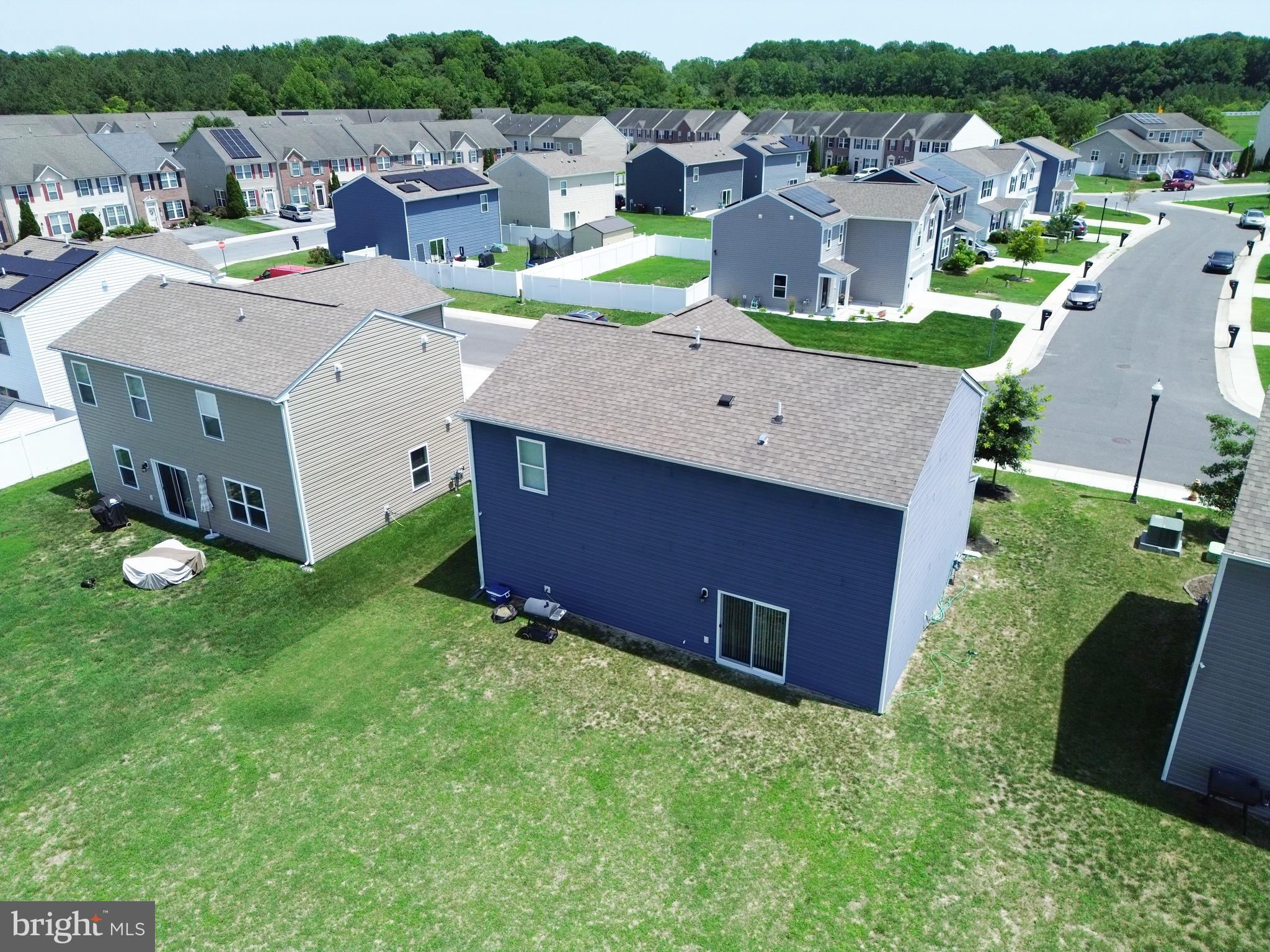 328 COTTONWOOD DRIVE