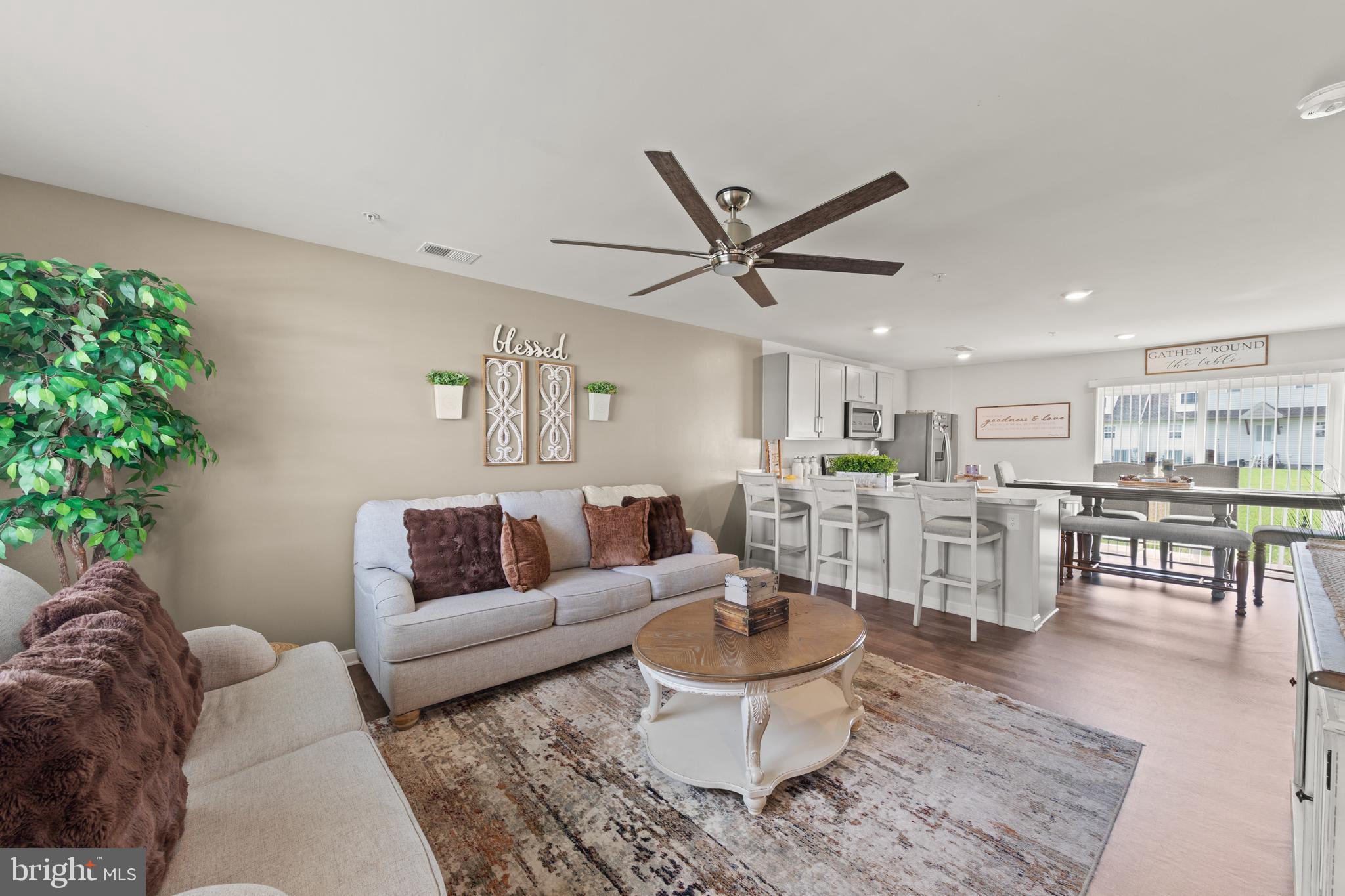 328 COTTONWOOD DRIVE