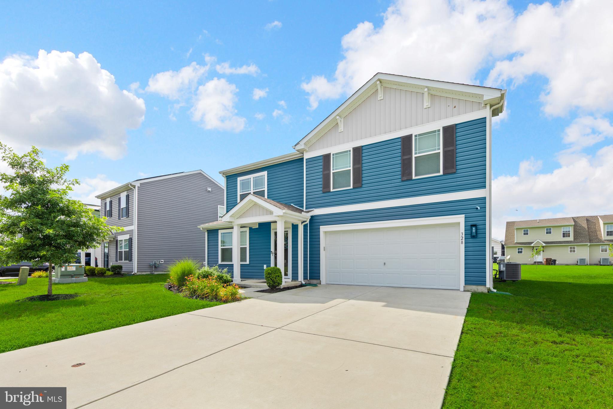328 COTTONWOOD DRIVE