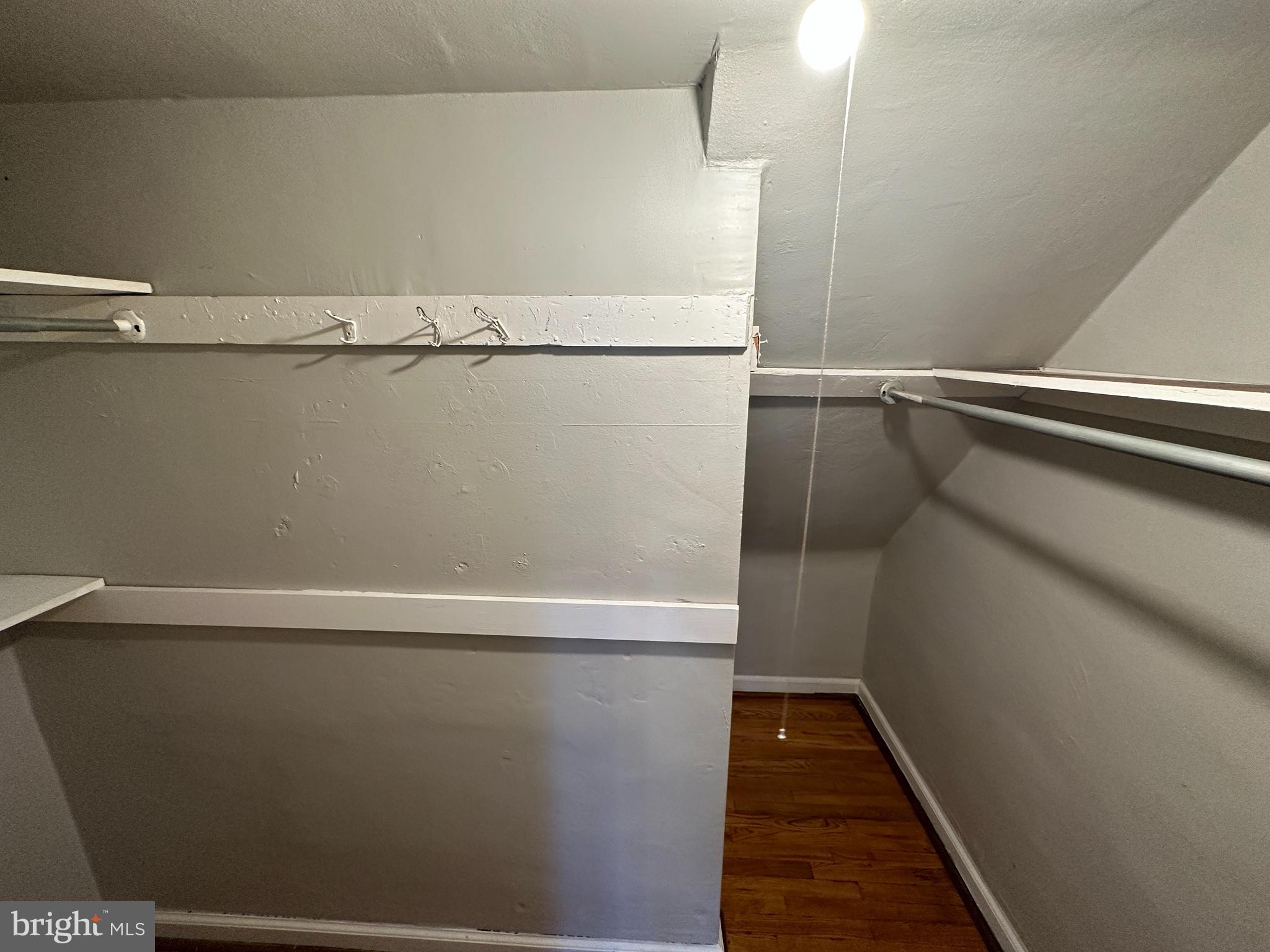 OGONTZ - Residential Lease