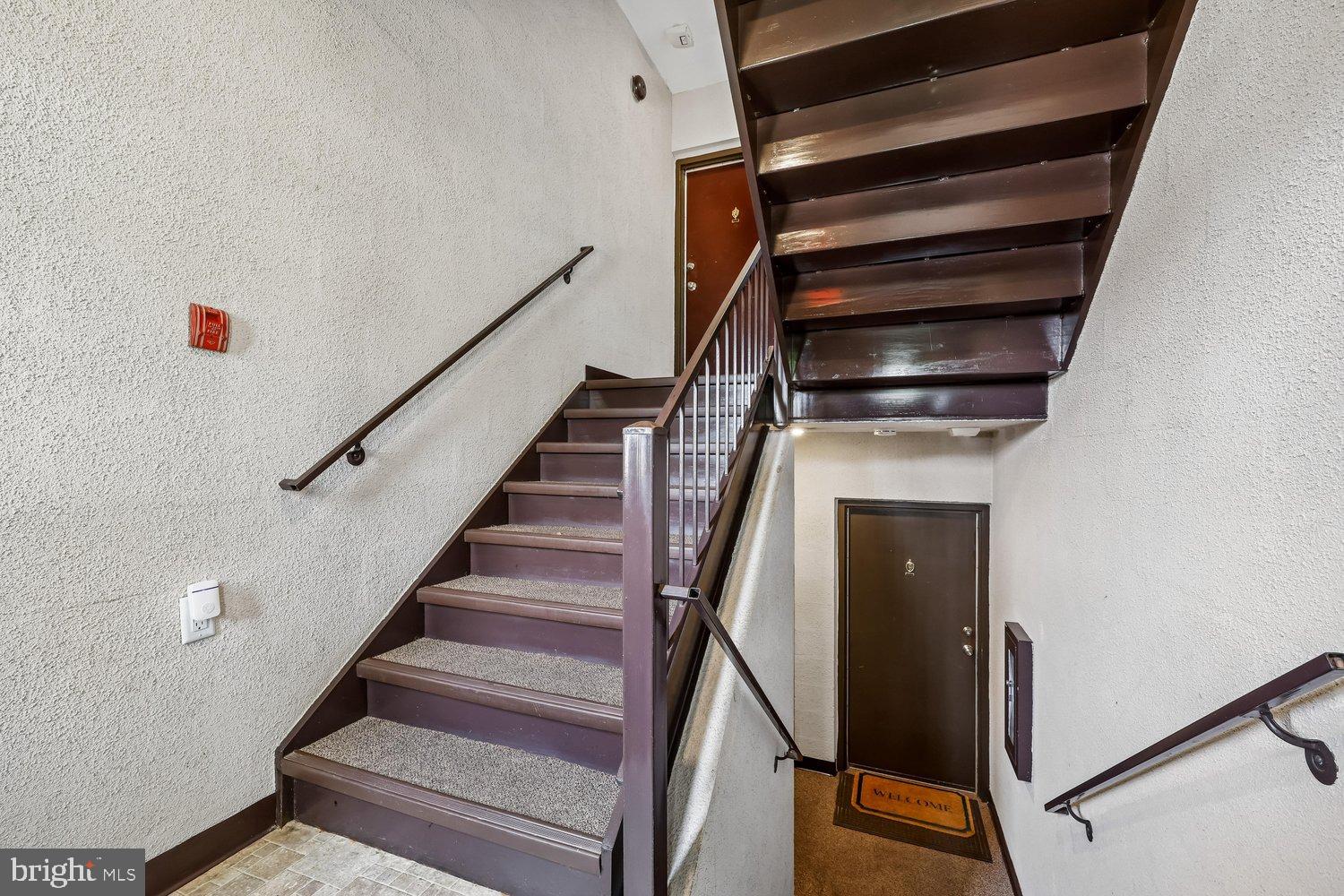 1405 KEY PARKWAY B104