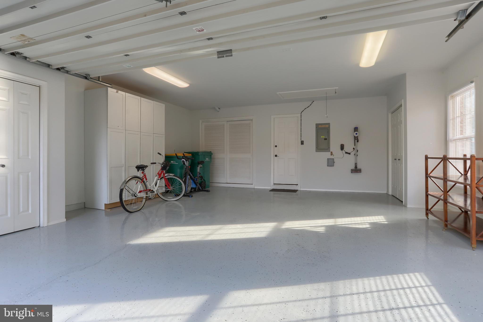CAMBRIDGE COMMONS - Residential