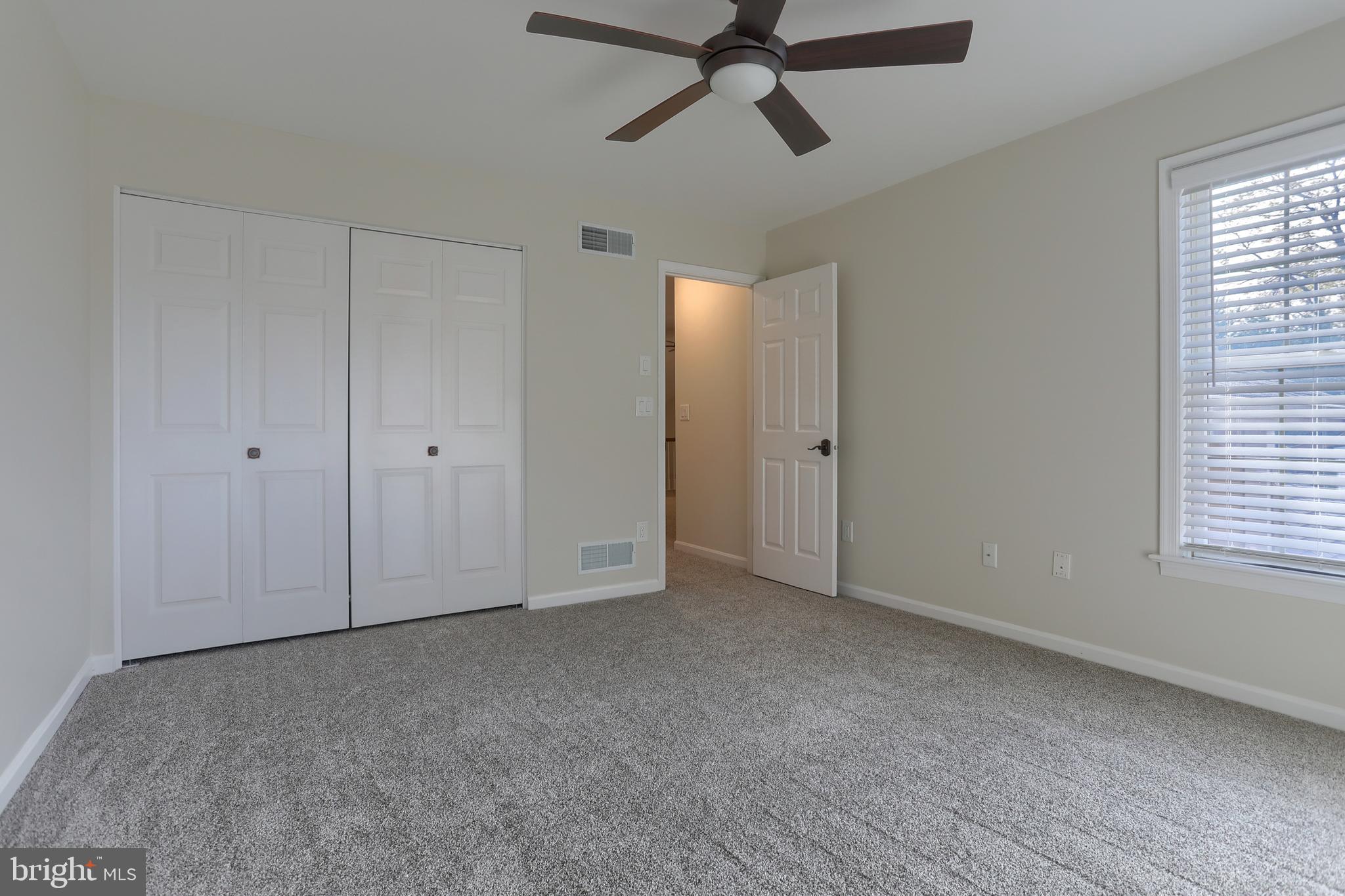 CAMBRIDGE COMMONS - Residential