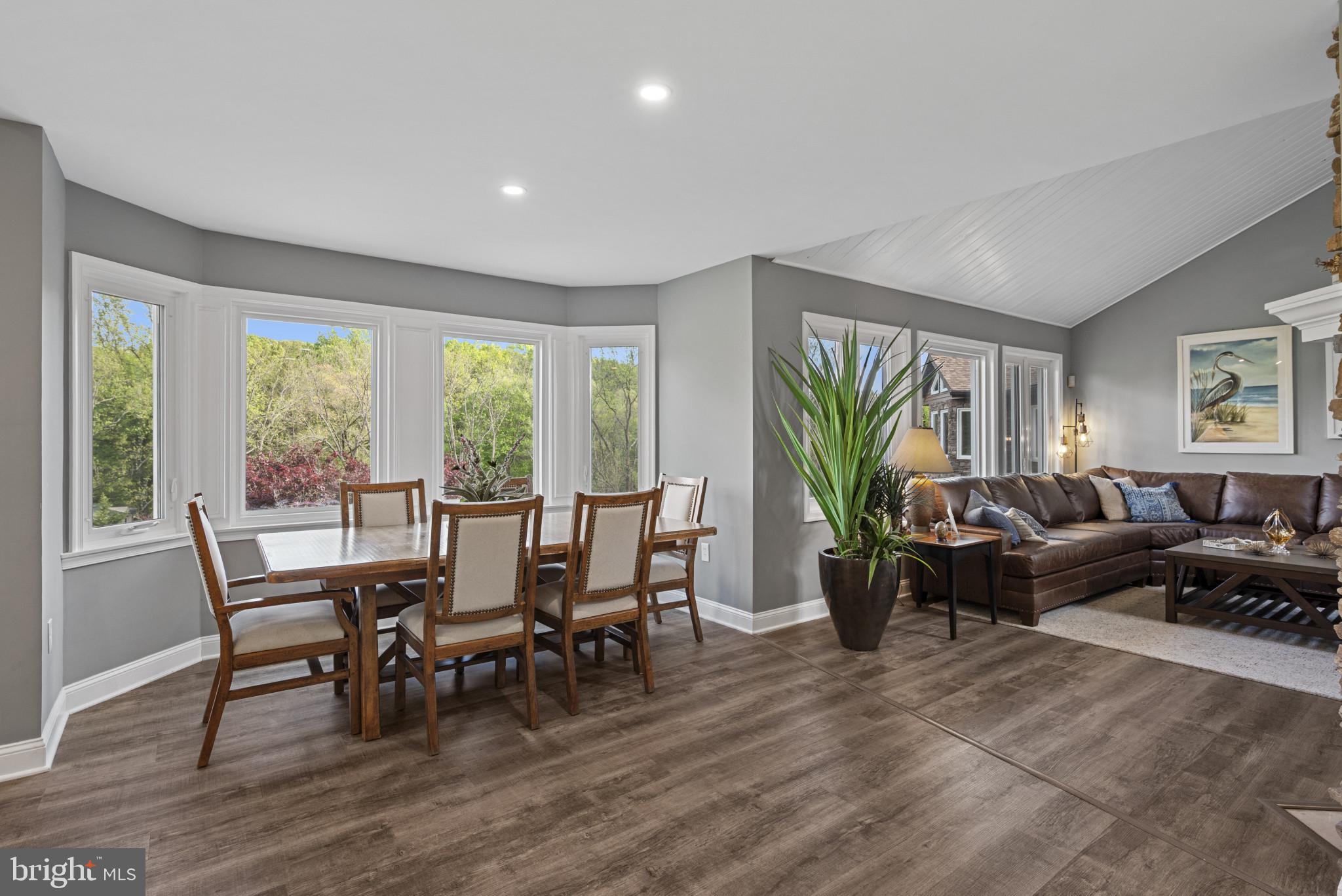 BUCKHORN - Residential