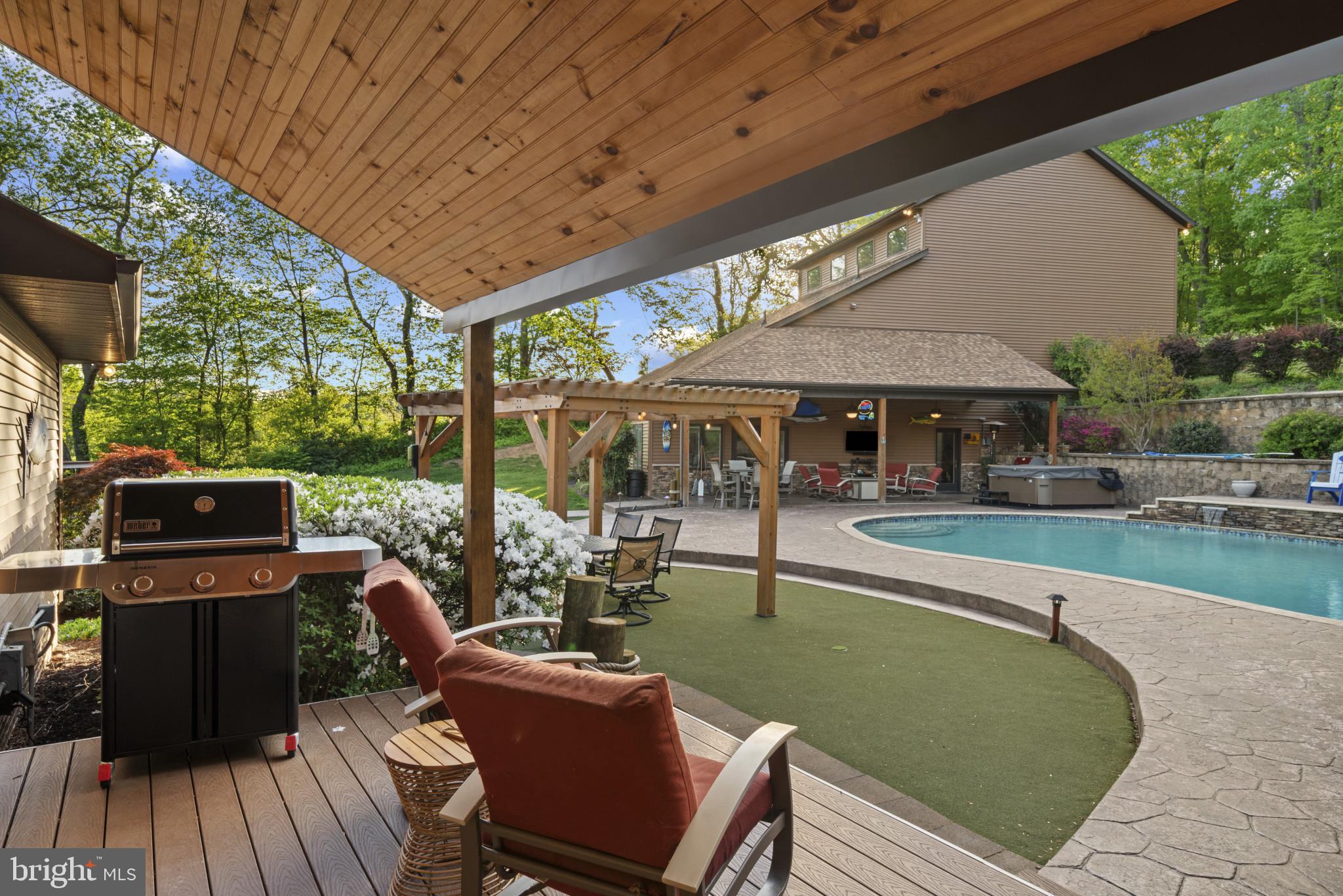 BUCKHORN - Residential